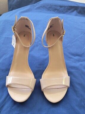 Nude Patent Ankle-Strap Women's Size 9 Heels NWT Time and Tru